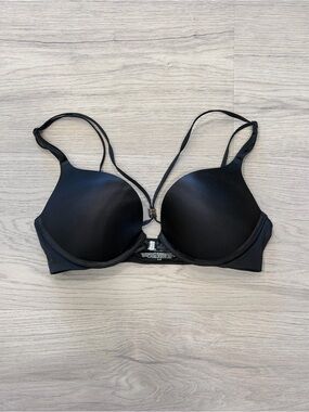 Victoria's Secret Miraculous Plunge Bra (34B)
